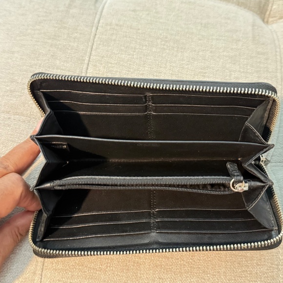 Coach Vintage Chelsea Black Pebbled Leather Zippered Accordion Wallet - Picture 4 of 4